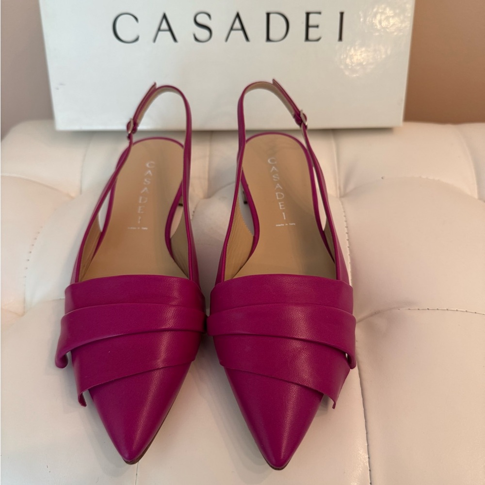 NWT. Casadei Fuchsia Women's Flats. Leather. Made in Italy. Size 6 - Picture 2 of 11